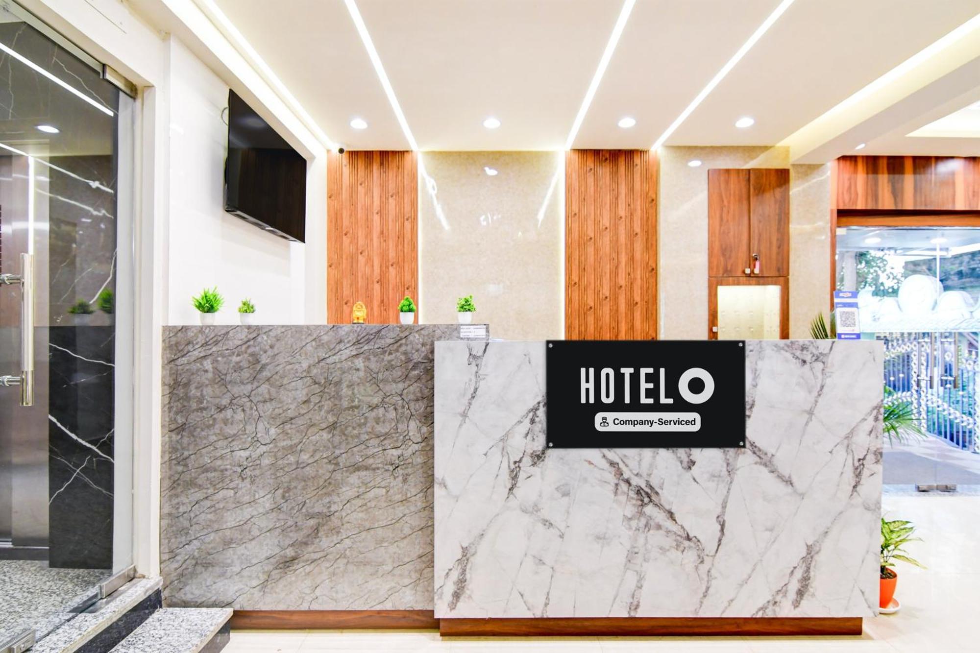Super Townhouse Kaikhali Near Airport Hotel Kolkata Exterior photo